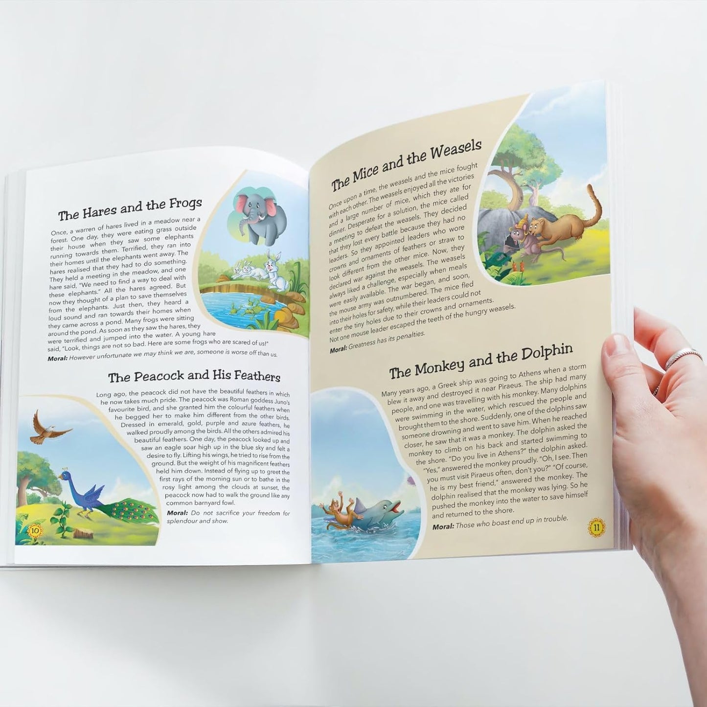 Maple - 108 Aesop's Fables - Moral Stories - Bedtime Stories - English Short Stories for Children. Paperback